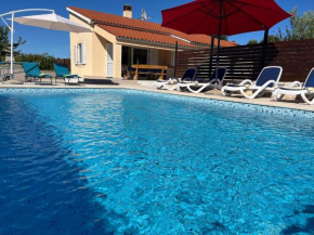 Holiday house Gordana with a comfortable big yard and a private pool